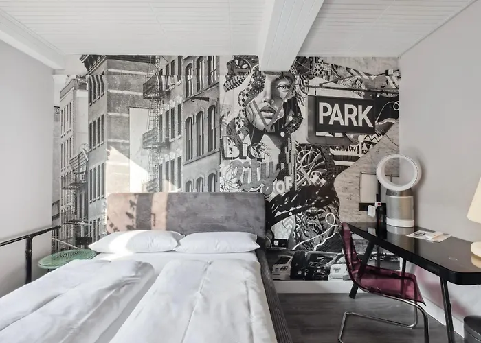The 44 Apartament