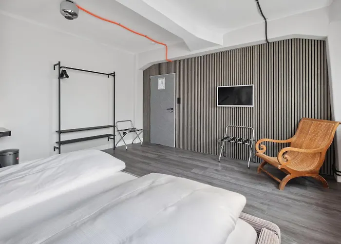 Apartament The 44 *